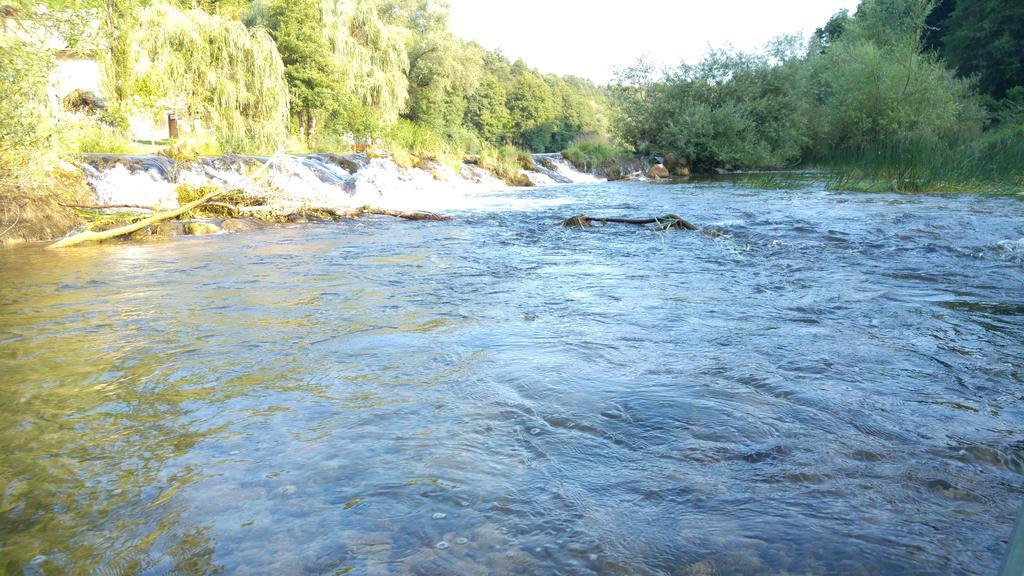 Chalet River Apartment Veljun Bagian luar foto
