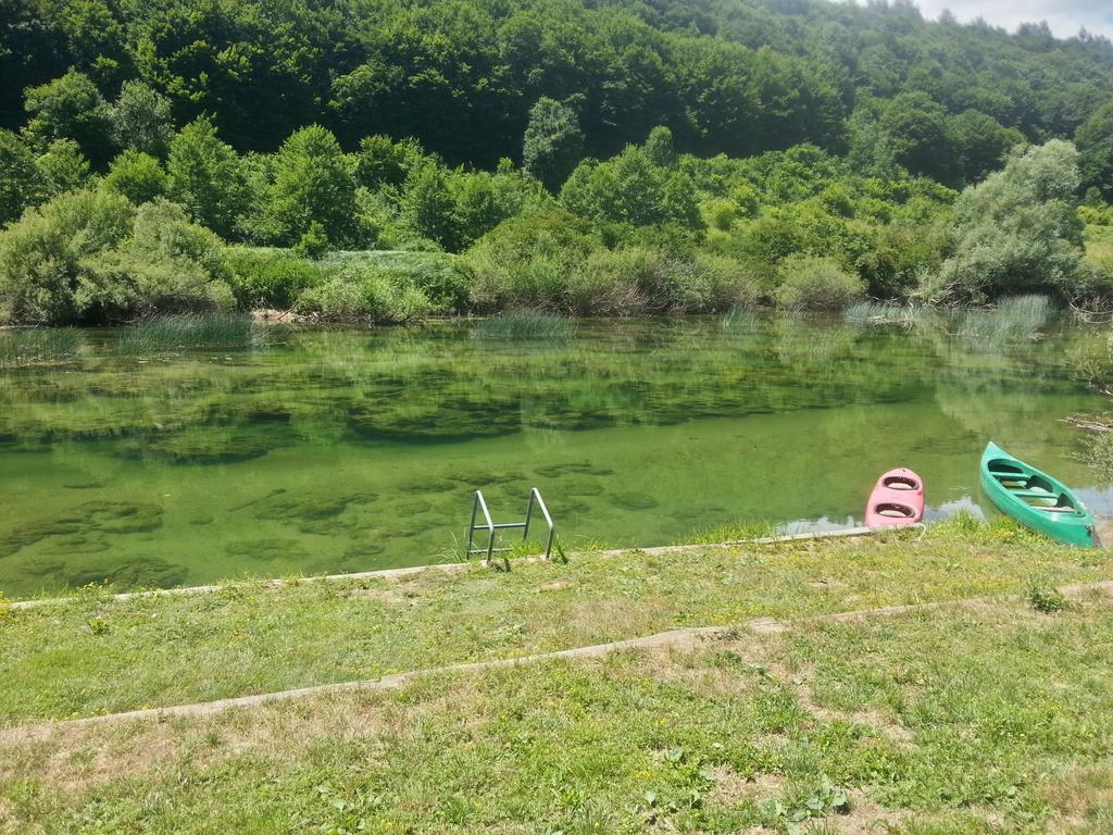 Chalet River Apartment Veljun Bagian luar foto