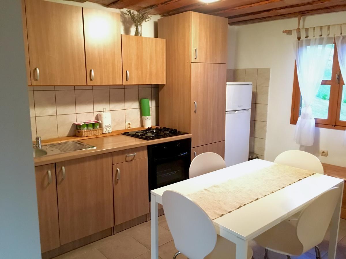 Chalet River Apartment Veljun Bagian luar foto