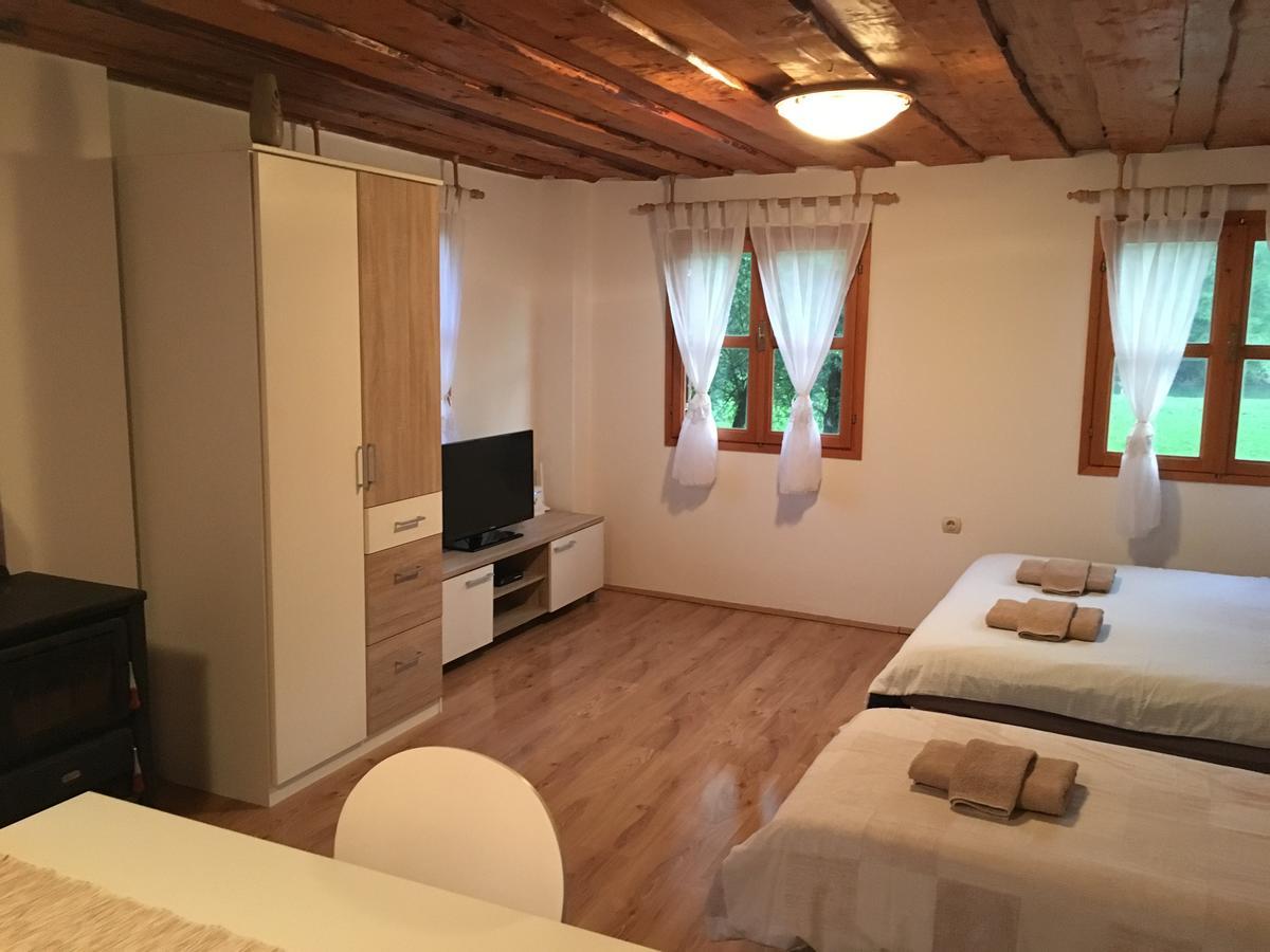 Chalet River Apartment Veljun Bagian luar foto